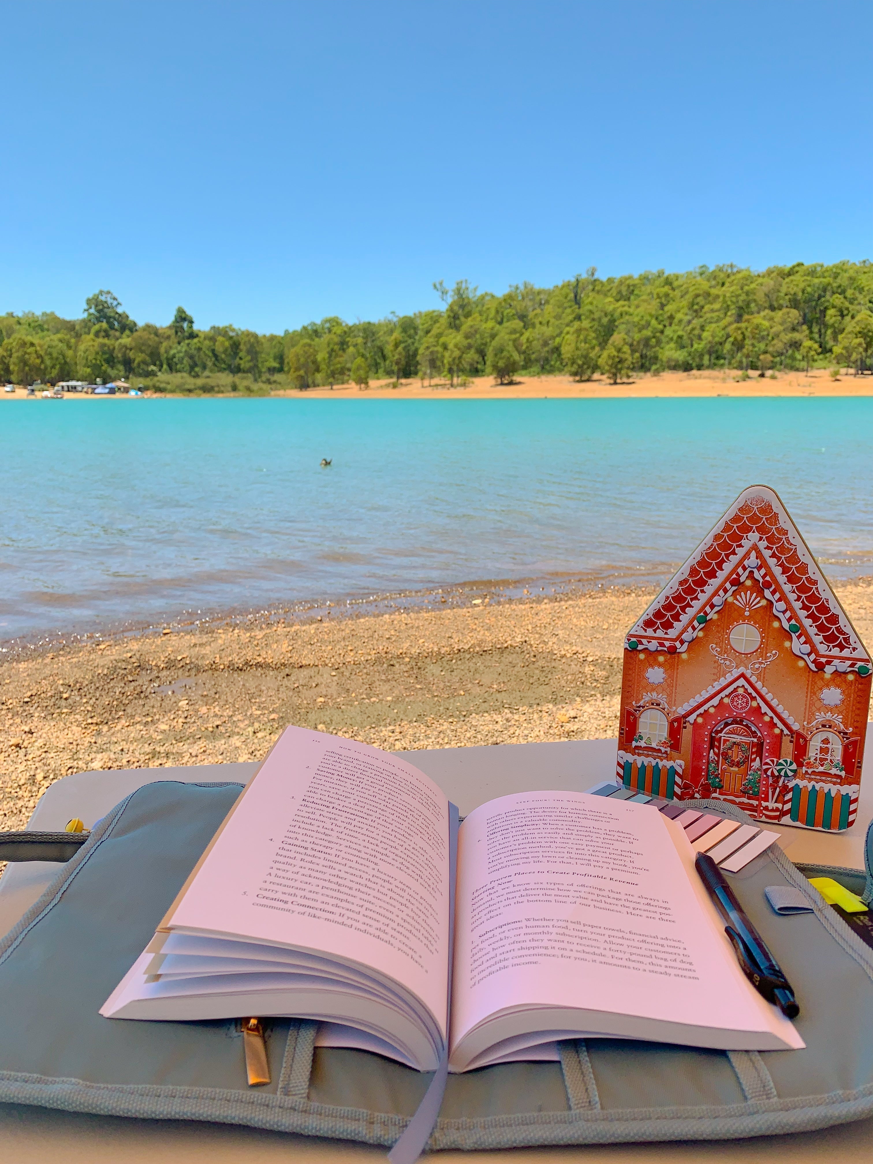 How 'LalaCrow' Can Help you?