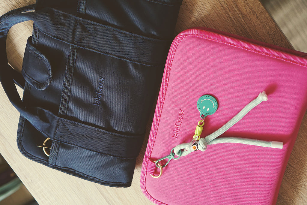 Modern Preppy Aesthetic, Back to School Stationery, BookTok Essentials, Kindle and Book Pouch, Navy Blue Desk Accessories, Vibrant Pink Gift Ideas, Annotation Kit Pouch, Protective Book Carrier, Bible Cover for Women, Office Stationery Organizer.