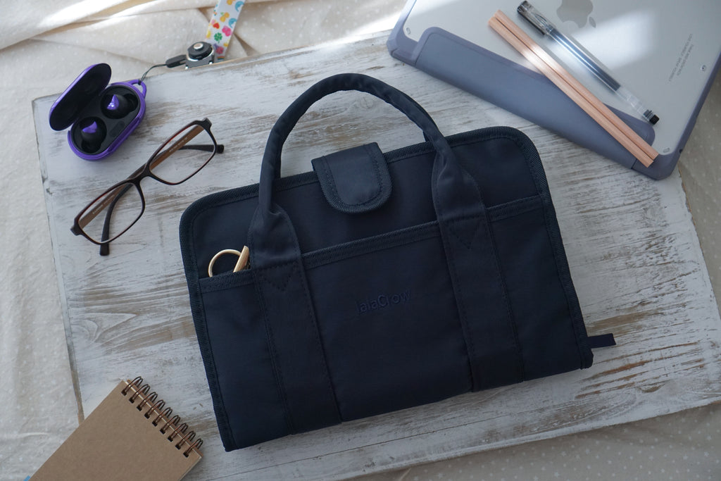 Modern Preppy Aesthetic, Back to School Stationery, BookTok Essentials, Kindle and Book Pouch, Navy Blue Desk Accessories, Vibrant Pink Gift Ideas, Annotation Kit Pouch, Protective Book Carrier, Bible Cover for Women, Office Stationery Organizer.